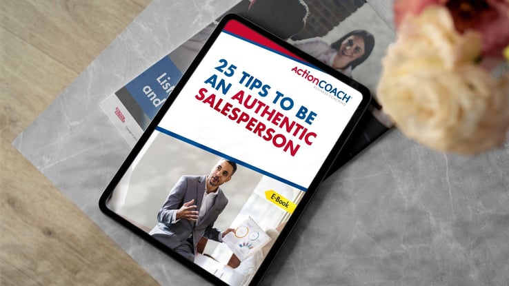 EBOOK GRAPHIC_Salesperson Definition_  25 Tips to Be an Authentic Salesperson